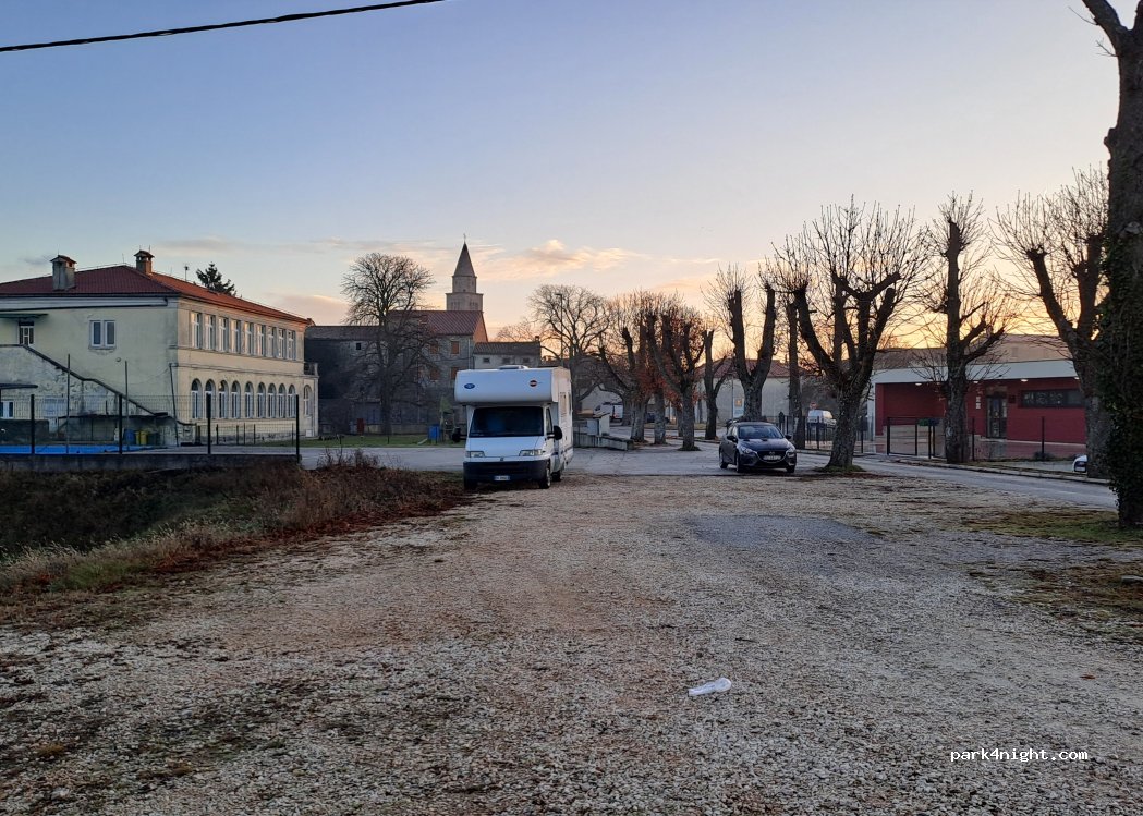 (52000) Gračišće - 64 — foto