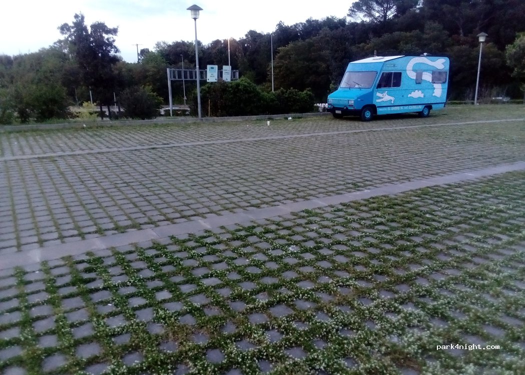 (17003) Girona - Unnamed road — foto 2