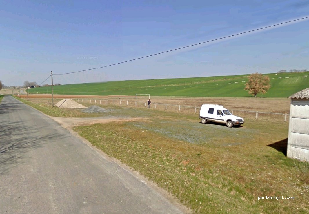 (86230) Sérigny - D23 — foto