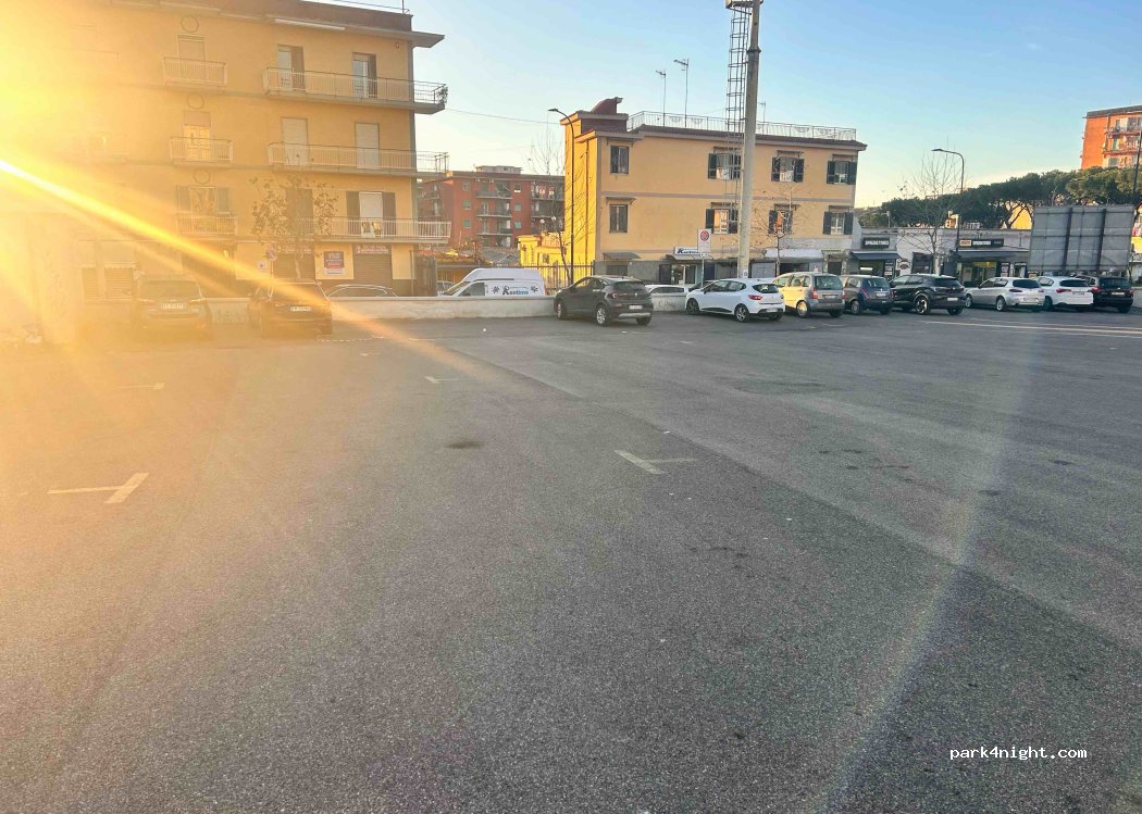(80055) Portici - Unnamed road — foto 2