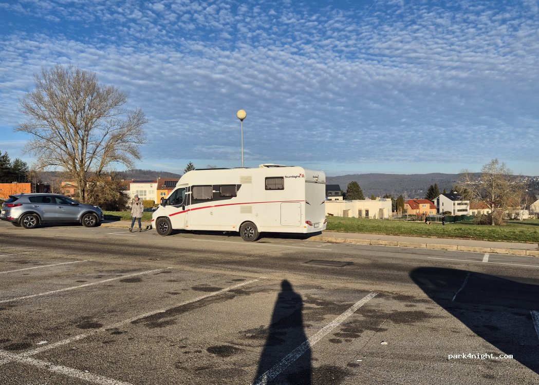 (635 00) Brno-Bystrc - 8 Kubíčkova — foto