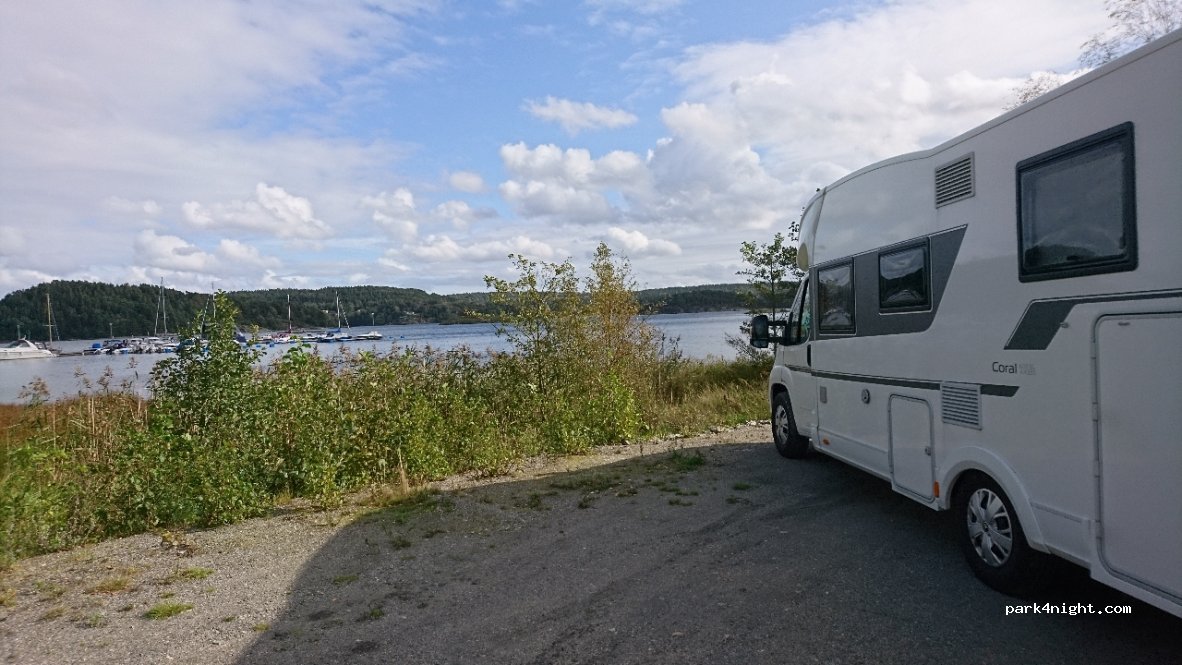(451 96) Uddevalla - 315 HÖGÅS KÄRR — foto 2