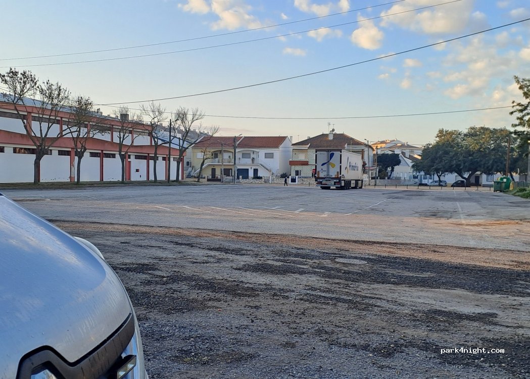 (2130) Benavente - 51 Avenida Engenheiro . António Calheiros Lopes — foto