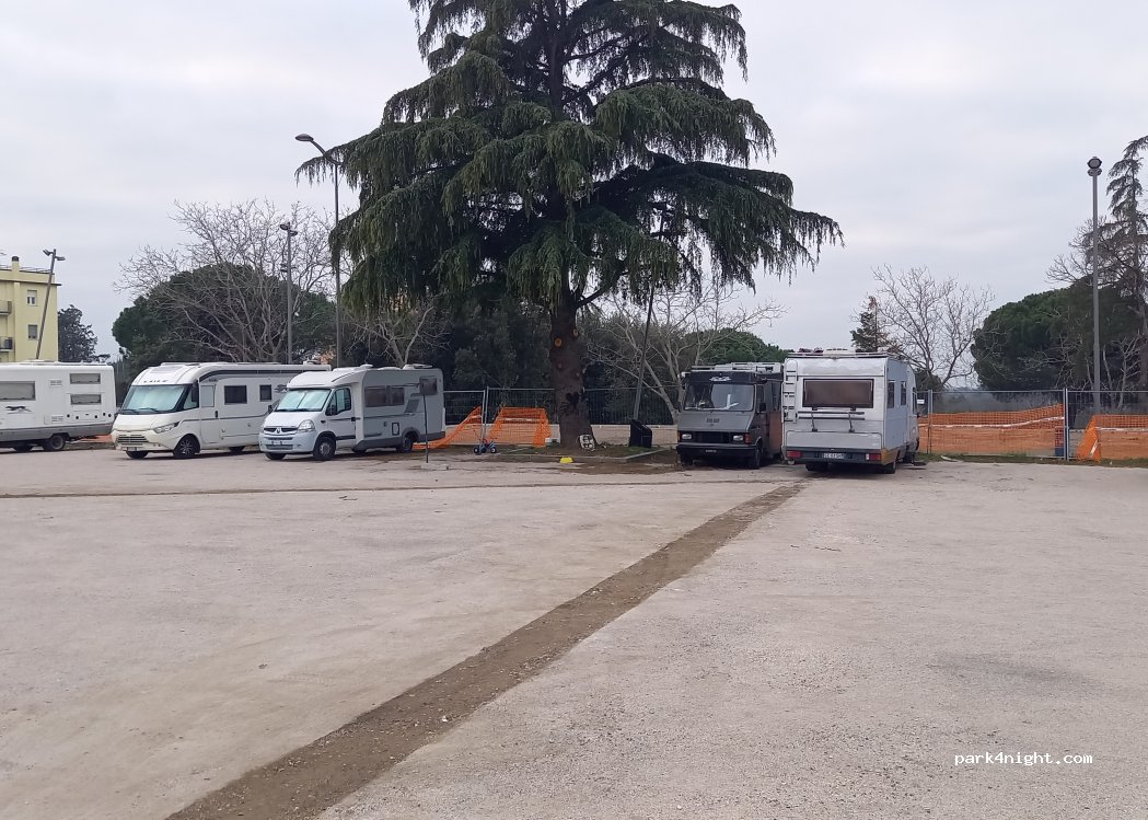 (01100) Viterbo - 11 Via Lago di Piediluco — foto 2