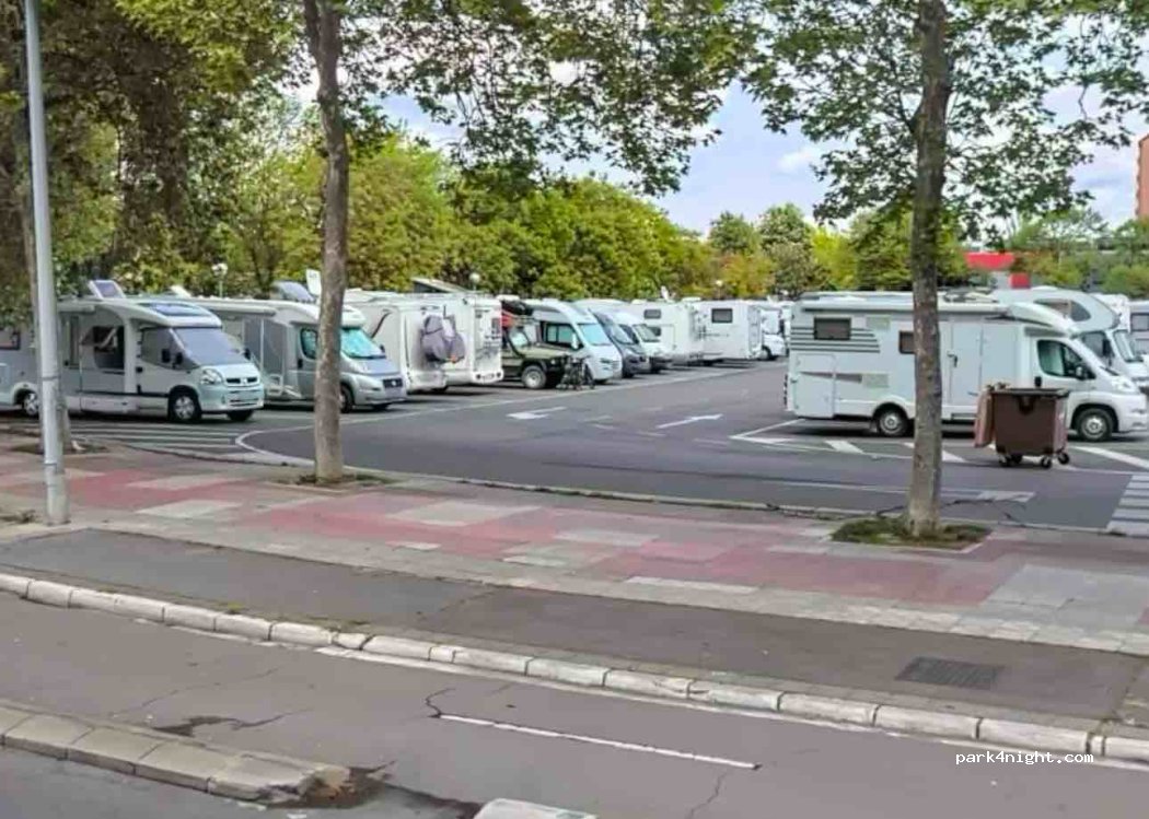 Parking Autocaravanas Lakua — foto