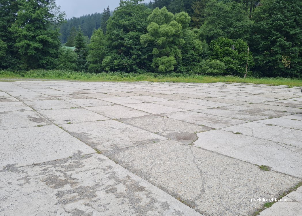 (023 56) Makov - 80 Holáky — foto