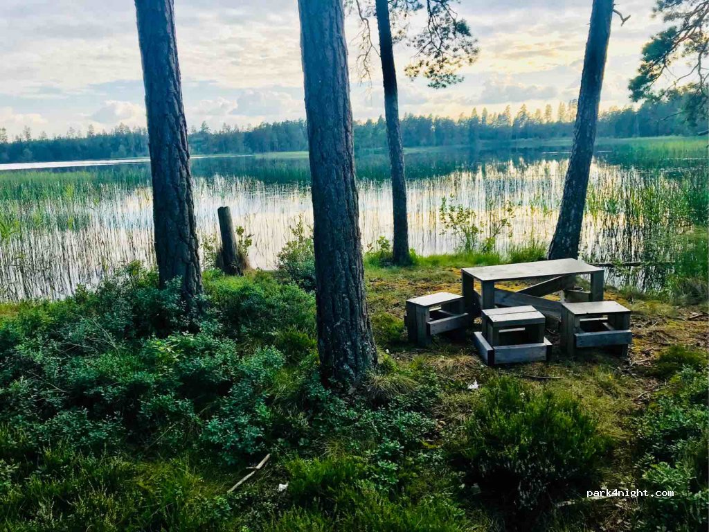 (567 91) - 8 FÄGRIDA — foto 2