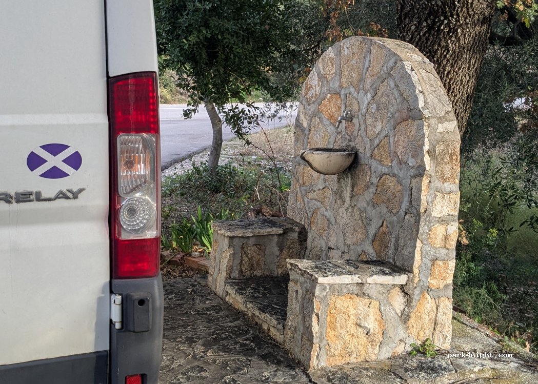 (480 62) Vrachos - Ethniki Odos 18 — foto