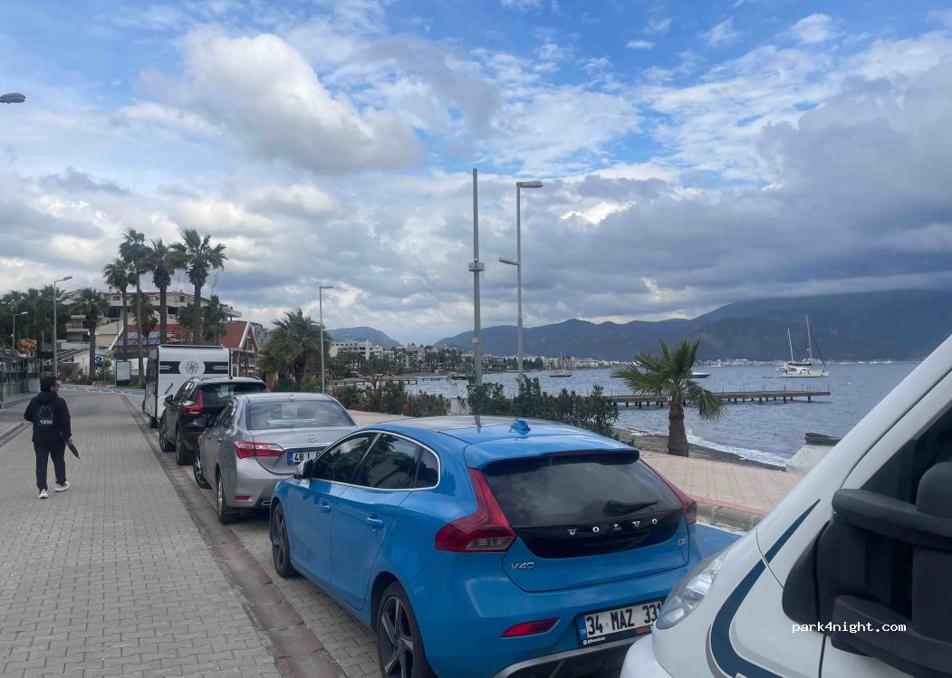 (48700) Marmaris - 28 Barbaros Caddesi — foto
