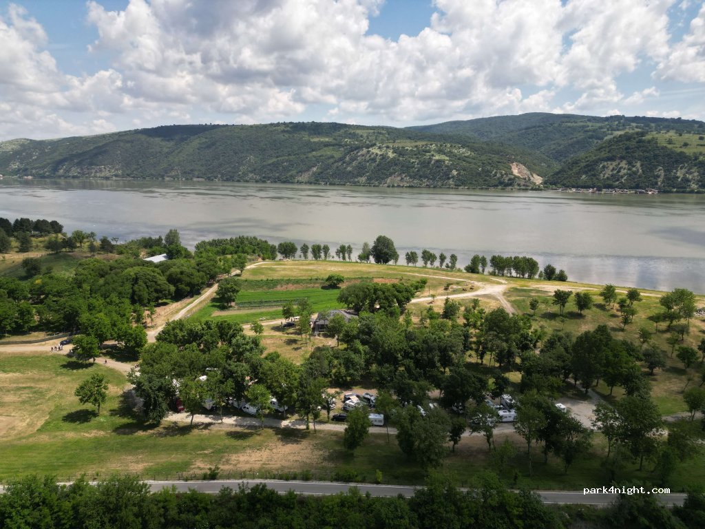 Camp Horizon — foto