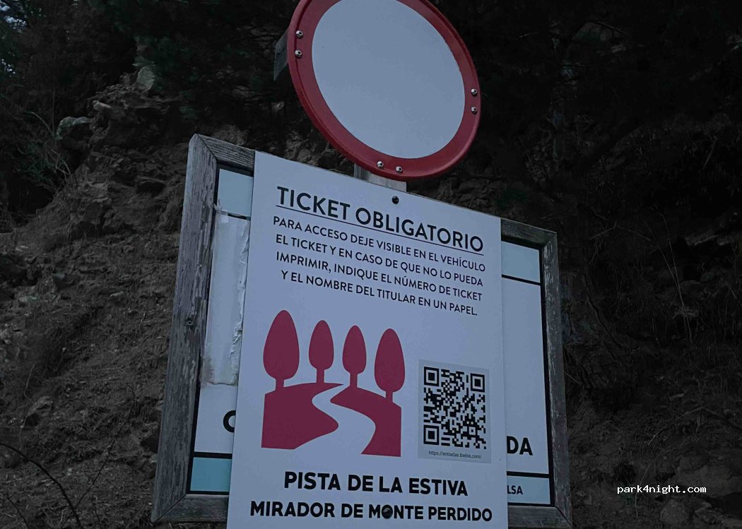 (22351) Espierba - Unnamed Road — foto 2