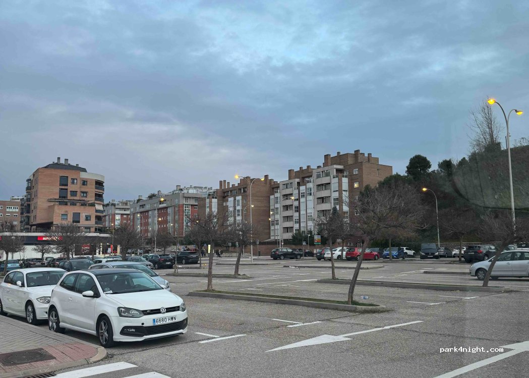 (28023) Madrid - Av del Talgo — foto