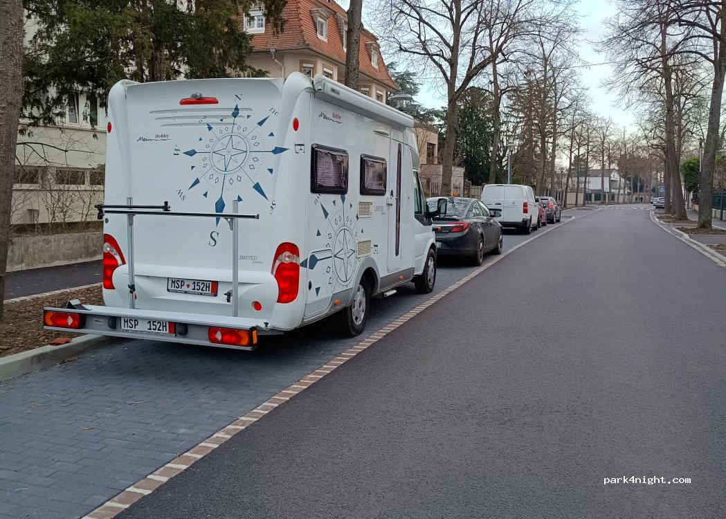 (68000) Colmar - 30 Rue Jean-Jacques Henner — foto