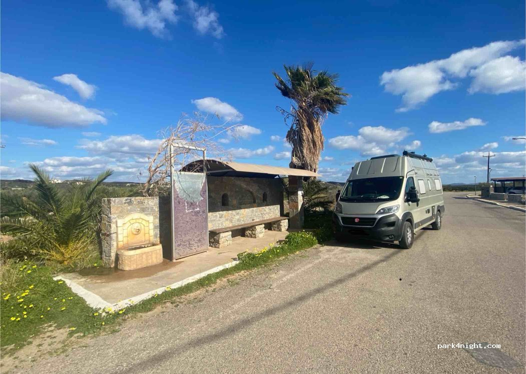 (723 00) Agkathia - Unnamed Road — foto