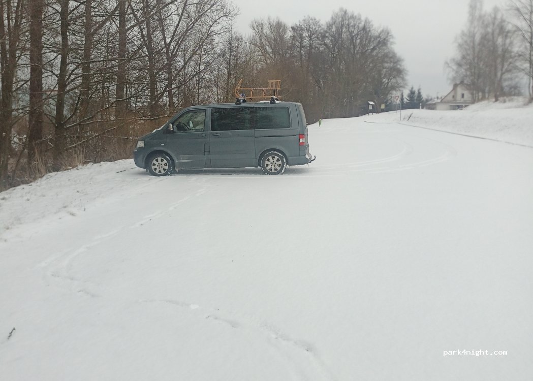 (549 83) Meziměstí u Broumova - 197 Školní — foto
