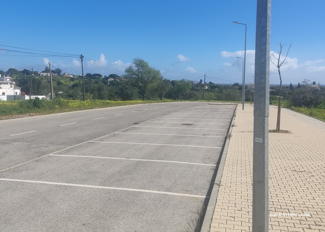 (8700-201) Moncarapacho - 8 Rua Cimeira — foto
