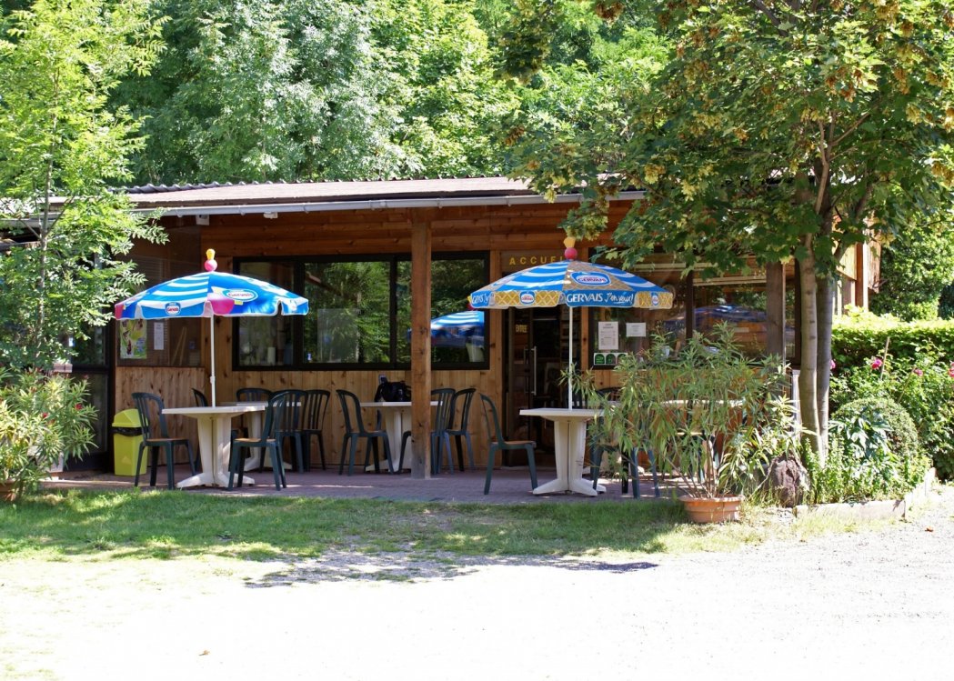 Camping des Grottes — foto 2