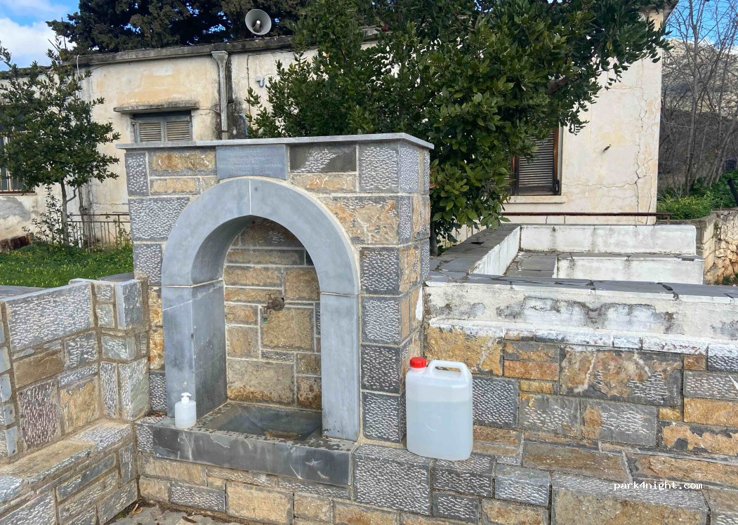 (724 00) Kastelli - 166 Επαρχιακή Οδός Νεάπολης - Βρουχά — foto 3