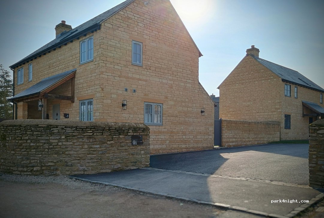 (OX18 2DN) Aston - Bull Lane — foto 3