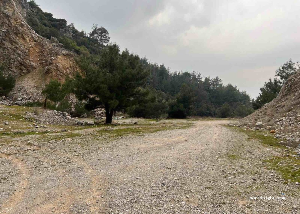 (35730) Beşpınar - — foto
