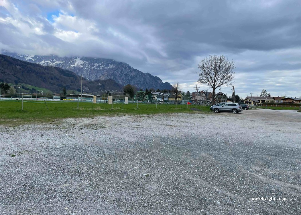 (5411) Oberalm - 1 Krögerbauernstraße — foto