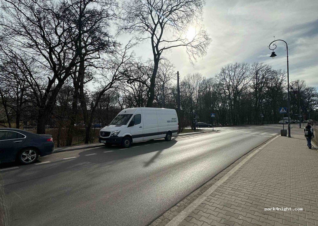 (30-508) Kraków - 9 plac Emila Serkowskiego — foto