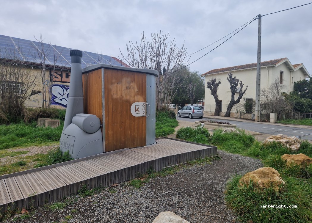 (34120) Pézenas - 6 Chemin de l'Amandier — foto