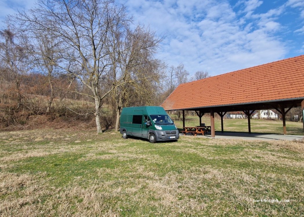 (7354) Váralja - 10 Bányatelep utca — foto