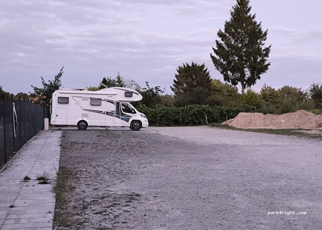 (47-364) Moszna - 4a Zamkowa — foto