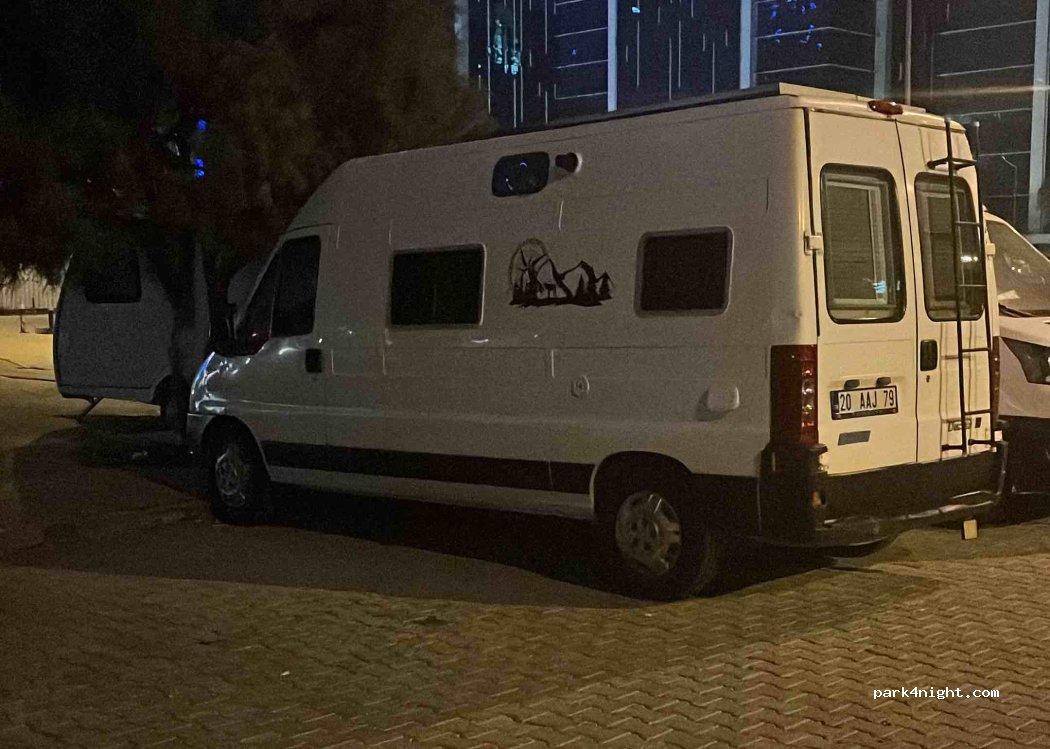 (35535) Bayraklı - 16 291. Sokak — foto
