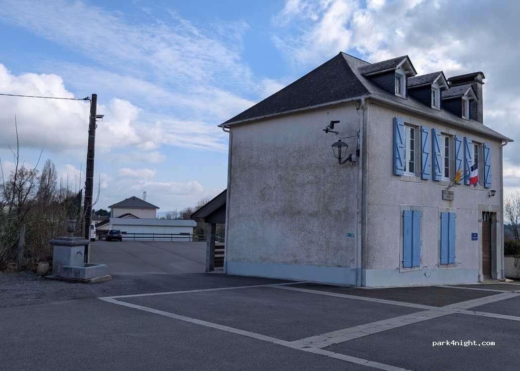(64800) Haut-de-Bosdarros - 4 Chemin de Jandou — foto