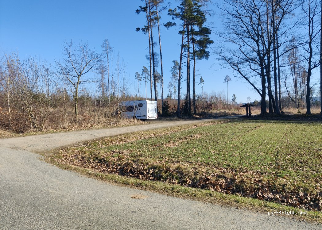 (584 01) Kožlí - Unnamed Road — foto
