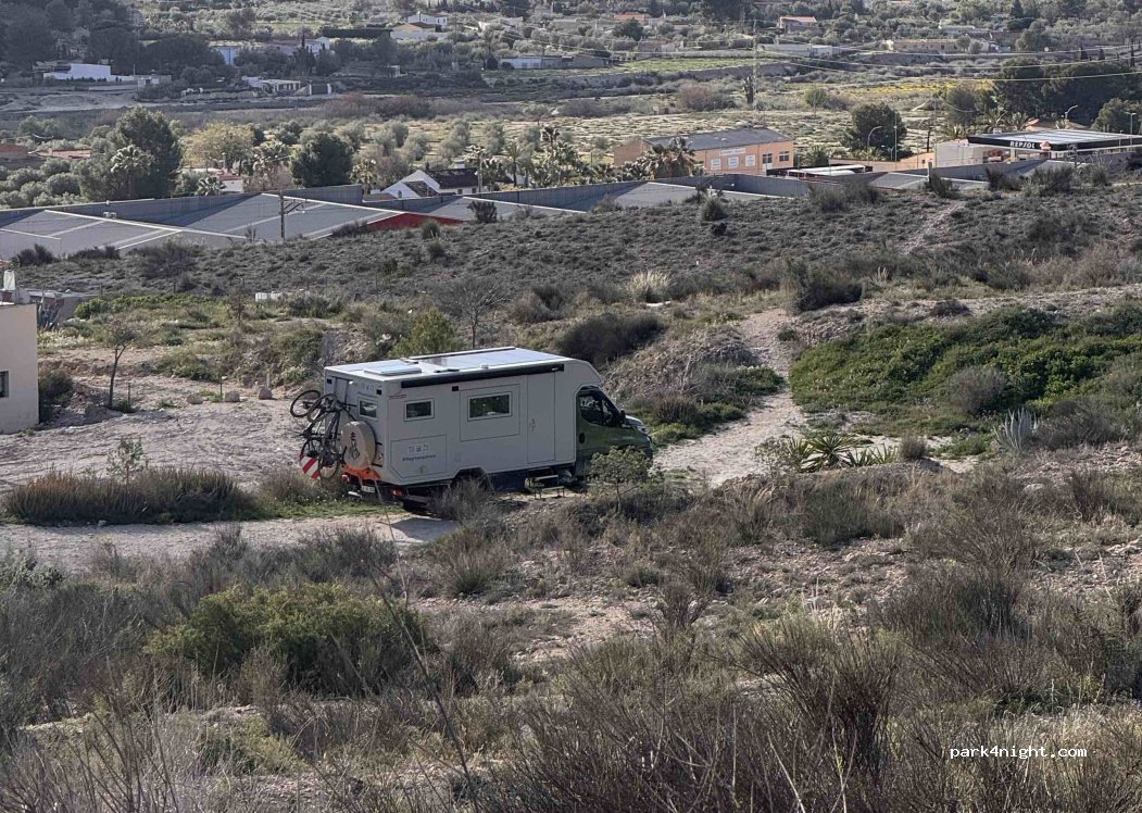 (03600) Elda - 25030 Partida Gervasia — foto