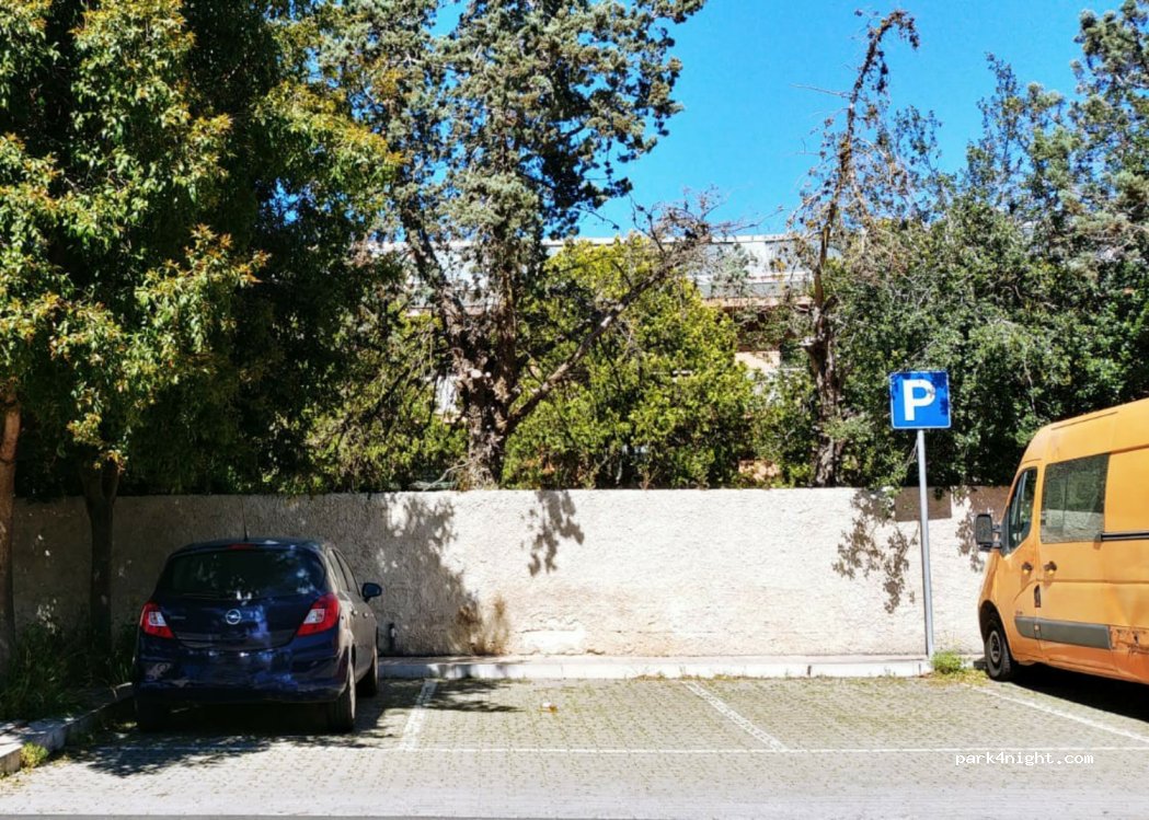(73100) Lecce - 34 Via Vecchia Frigole — foto 3