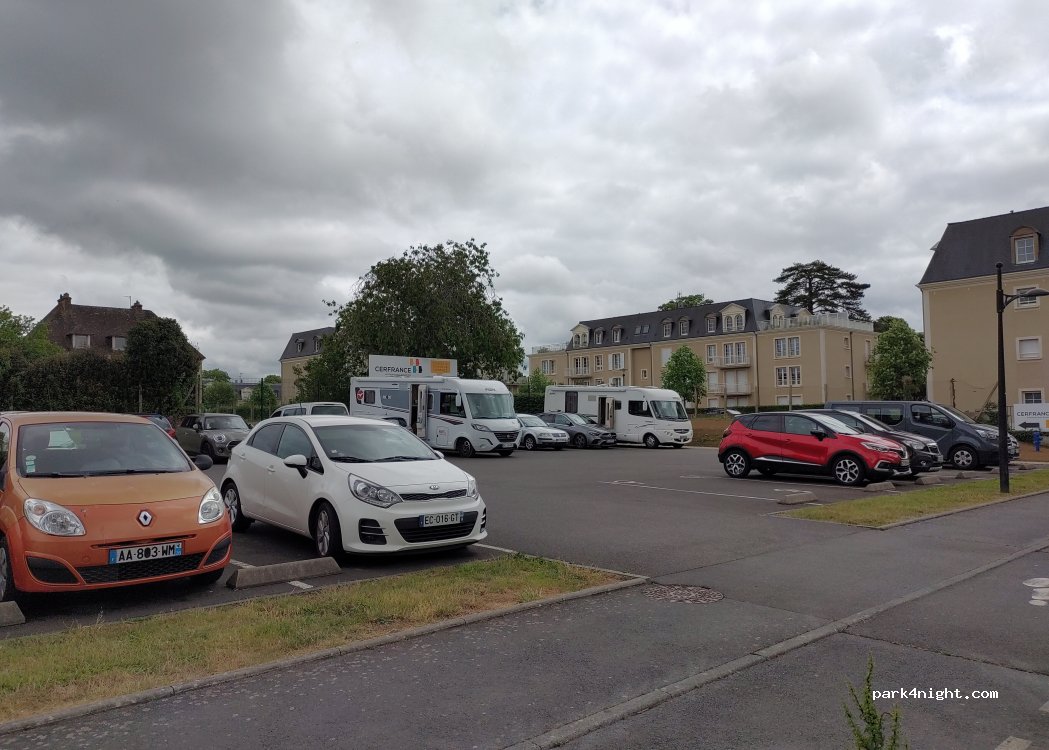 (14700) Falaise - 6 Chemin de la Butte — foto