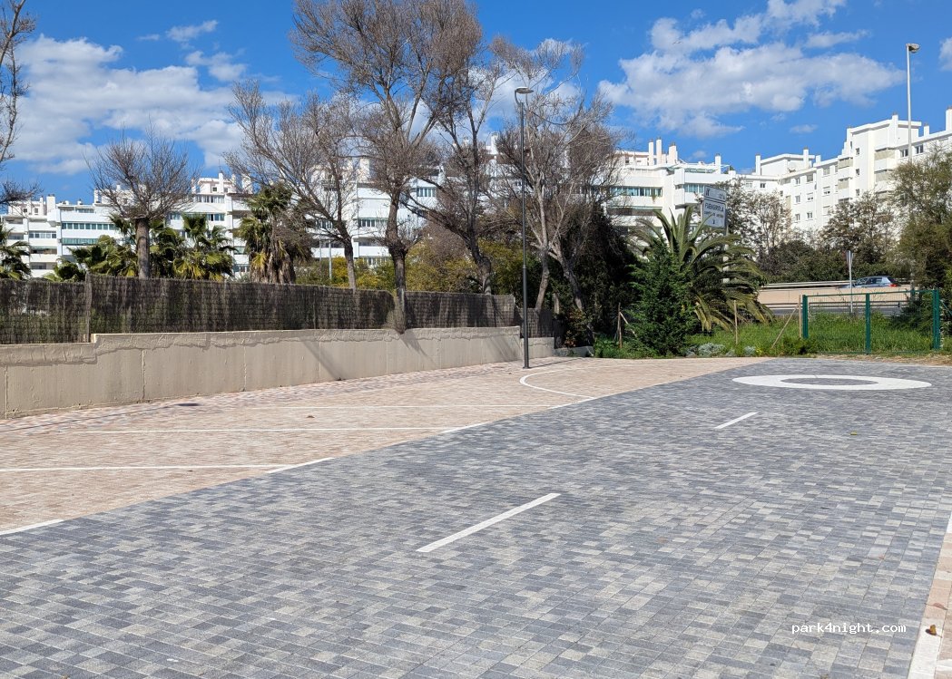 (29640) Fuengirola - 1A Terreno Parque Fluvial Sohail — foto