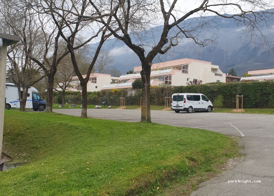 (38330) Saint-Ismier - 1 Chemin de Charvinière — foto