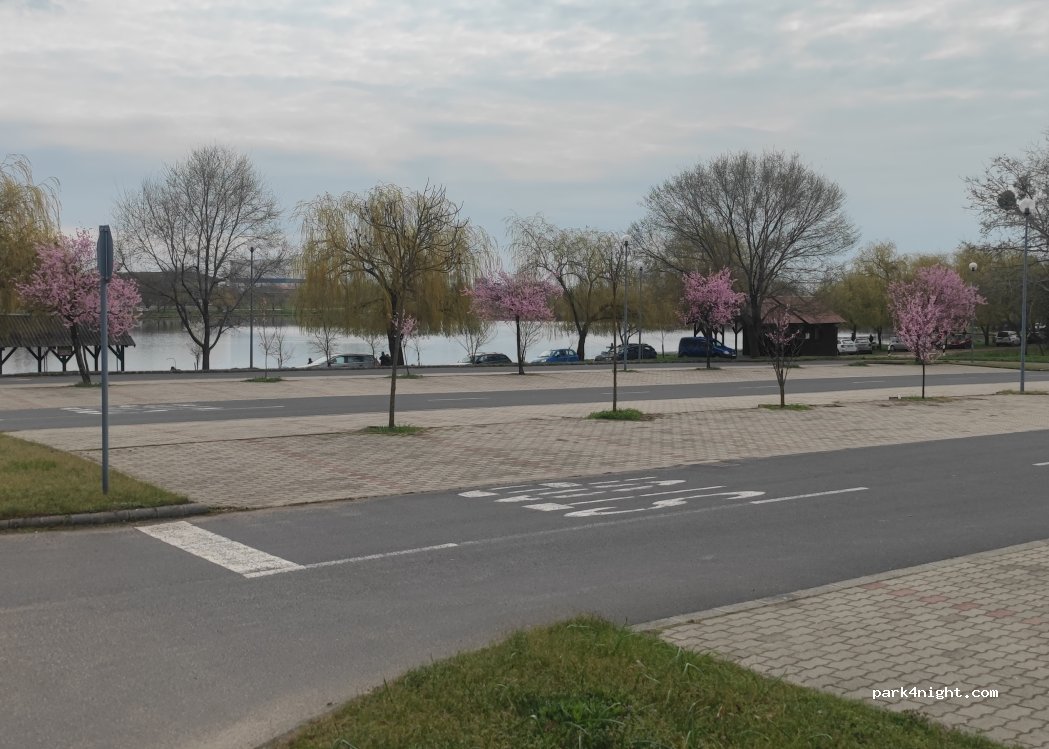 (4300) Nyírbátor - 1 Fürdő utca — foto 2