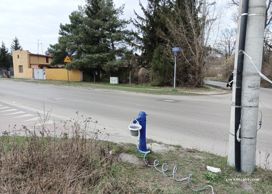 (93-464) Łódź - 2 Podmokła — foto