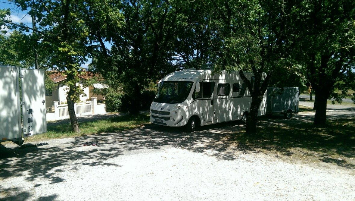 (46000) Cahors - 242-362 Chemin Lacapelle — foto