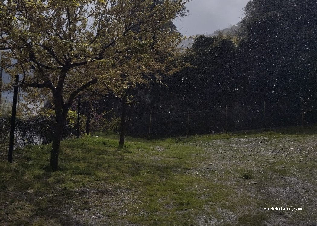 (340 14) Paralia Chiliadou - Unnamed Road — foto