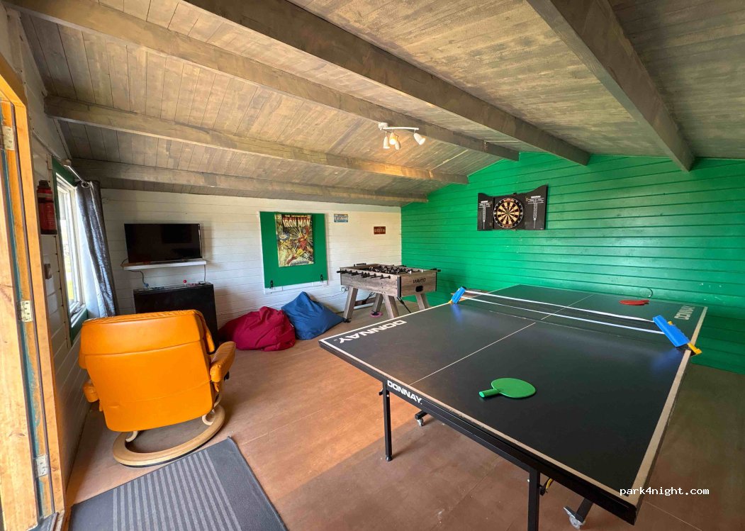 The Den & Orchard — foto 3