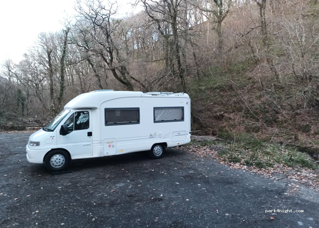(EX35 6LF) Lynton - Watersmeet Road — foto