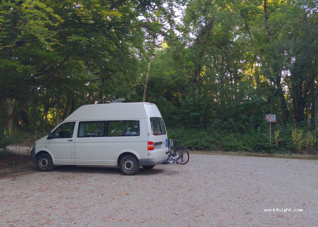 (82166) Gräfelfing - 1 Großhaderner Straße — foto 4
