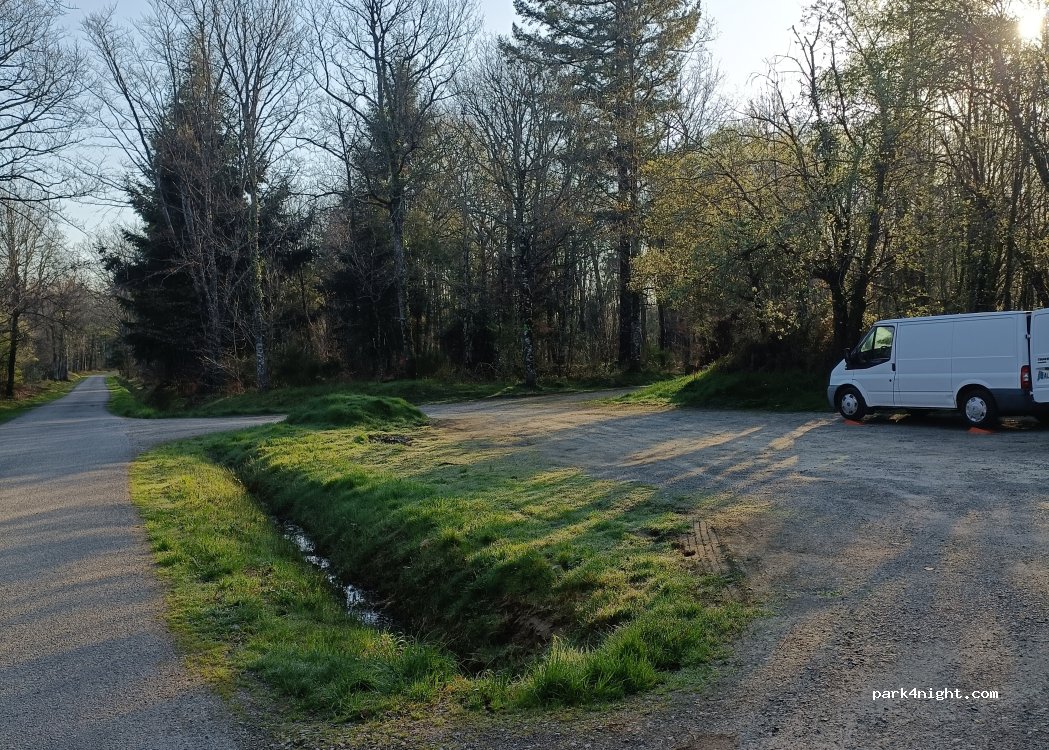 (87700) Saint-Priest-sous-Aixe - — foto