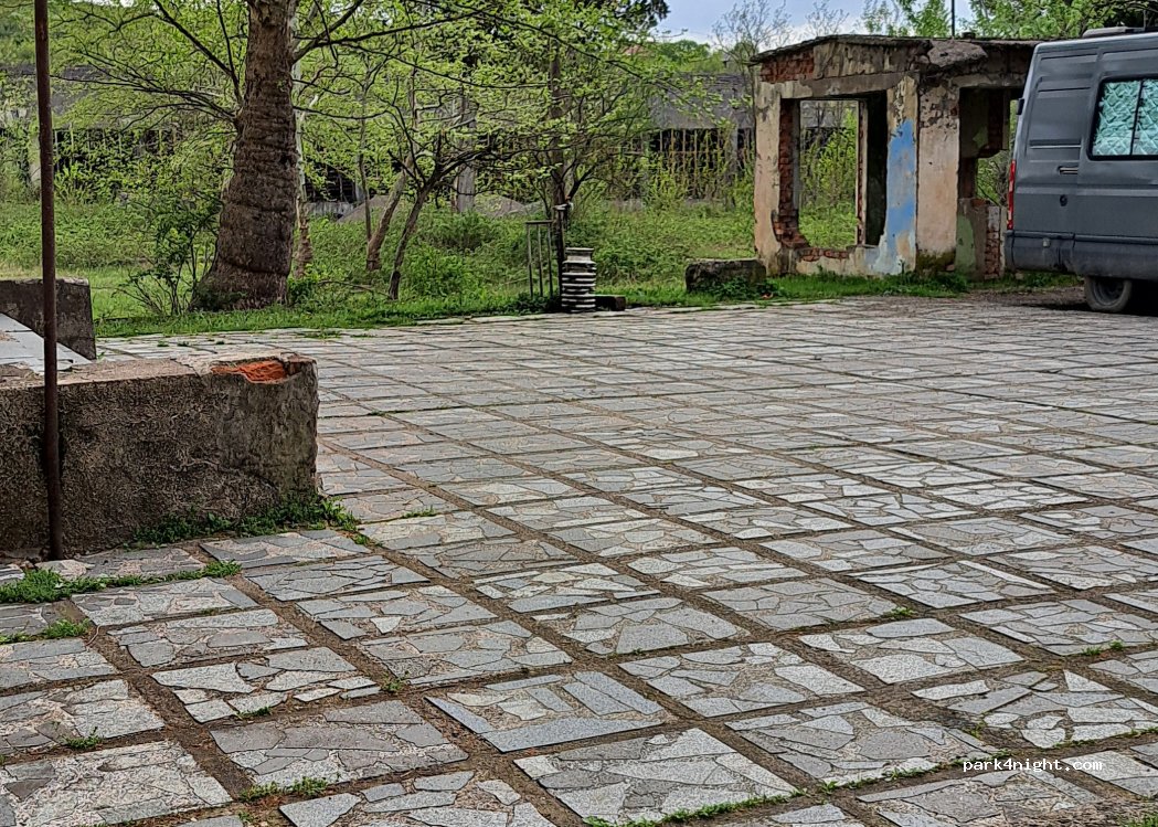 () Oktomberi - Unnamed Road — foto 2