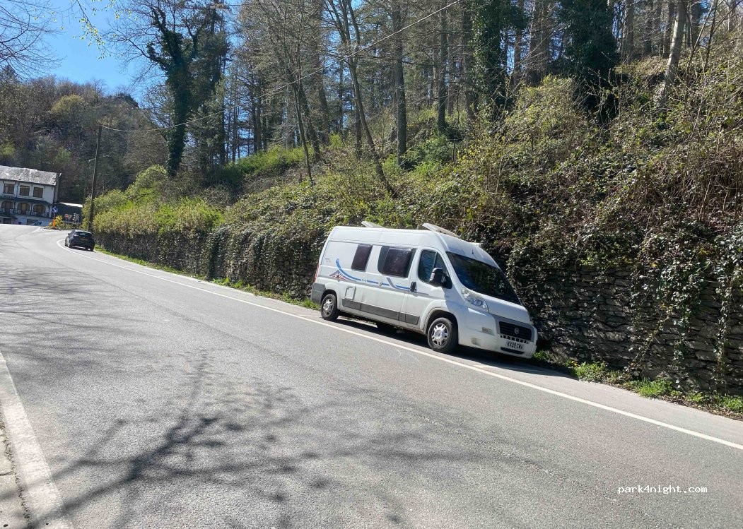 (6980) La Roche-en-Ardenne - 2 Avenue du Hadja — foto