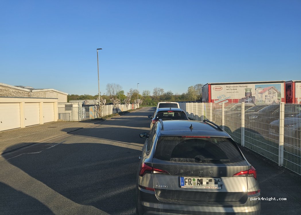 (79331) Teningen - 4 Carl-Zeiss-Straße — foto