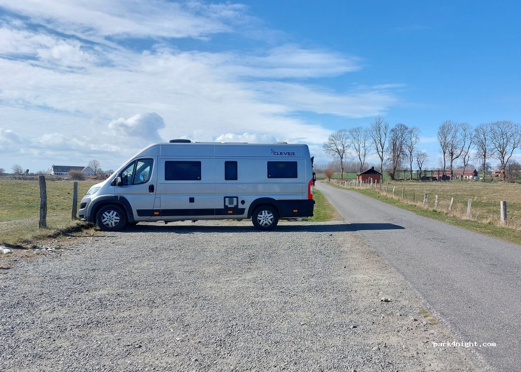 (272 92) Simrishamn - 11 Gislövshammars allé — foto