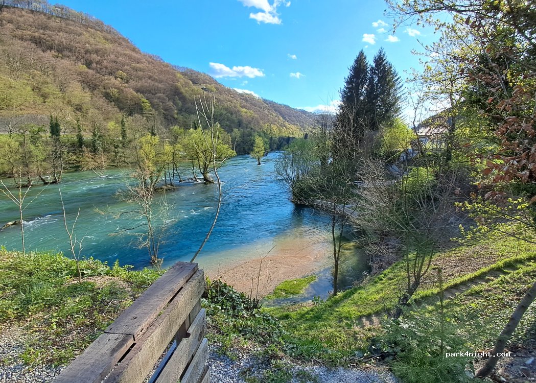 (77220) Ostrožac na Uni - — foto